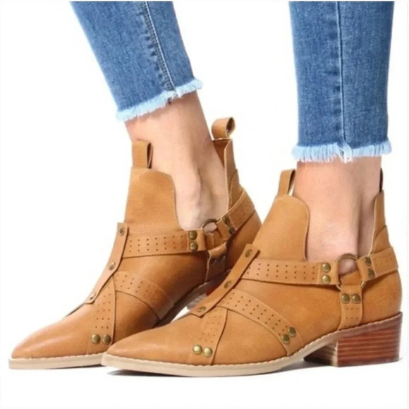 Coconuts by Matisse Brown Knox Booties - Picture 1 of 6